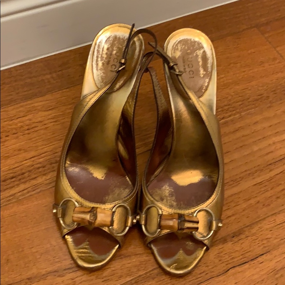 Used Gucci heels. Gold